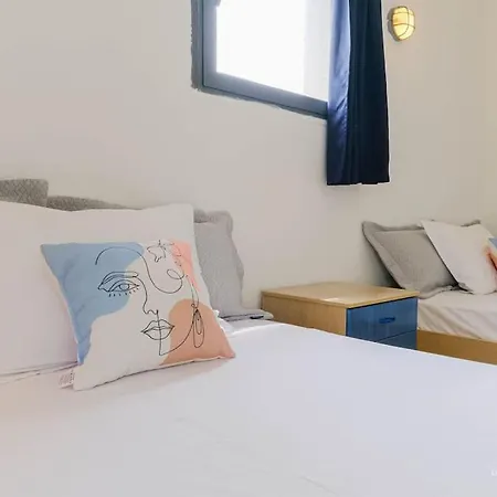Apartman Soulmare Maisonette With Shared Pool, Néa Fókaia