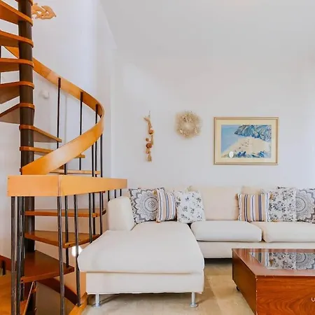 Soulmare Maisonette With Shared Pool, * Néa Fókaia