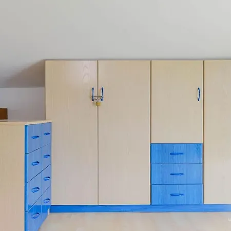 Apartman Soulmare Maisonette With Shared Pool, *
